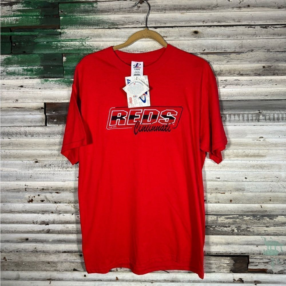 Vintage 2000 Cincinnati Reds Shirt
